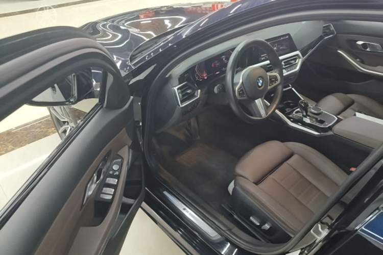 Used BMW 3 Series 2021 320Li M Sport Package Driver Seat