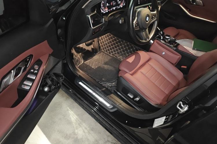 Used BMW 3 Series 2021 Restyled 325Li M Sport Package Driver Seat