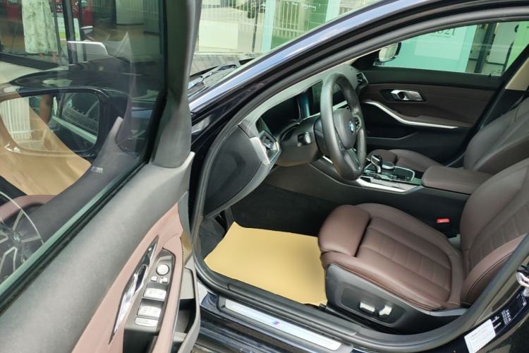Used BMW 3 Series 2021 320Li M Sport Package Driver Seat