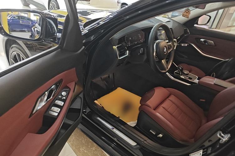 Used BMW 3 Series 2021 Facelifted 320Li M Sport Package Driver Seat