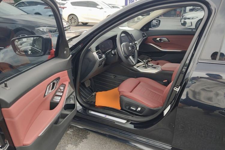 Used BMW 3 Series 2021 325Li M Sport Shadowline Package Driver Seat