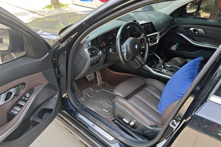 Used BMW 3 Series 2021 Restyled 325Li M Sport Package Driver Seat