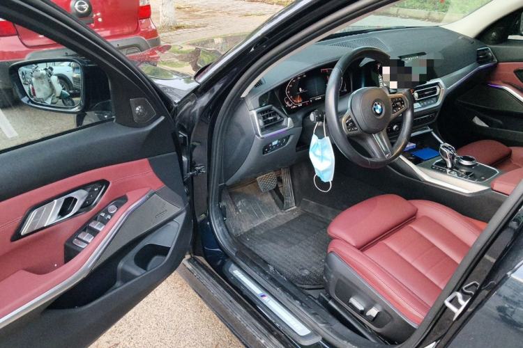 Used BMW 3 Series 2021 Restyled 325i M Sport Night Edition Package Driver Seat