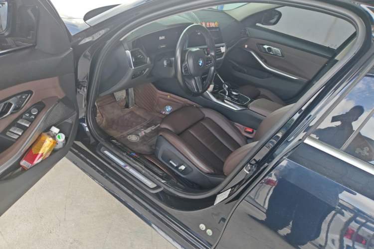 Used BMW 3 Series 2021 Restyled 325Li M Sport Package Driver Seat