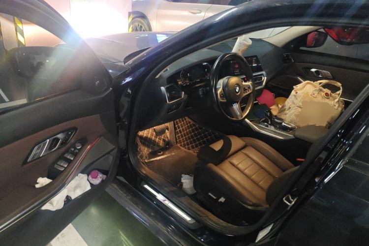 Used BMW 3 Series 2021 Facelifted 325Li M Sport Night Edition Package Driver Seat