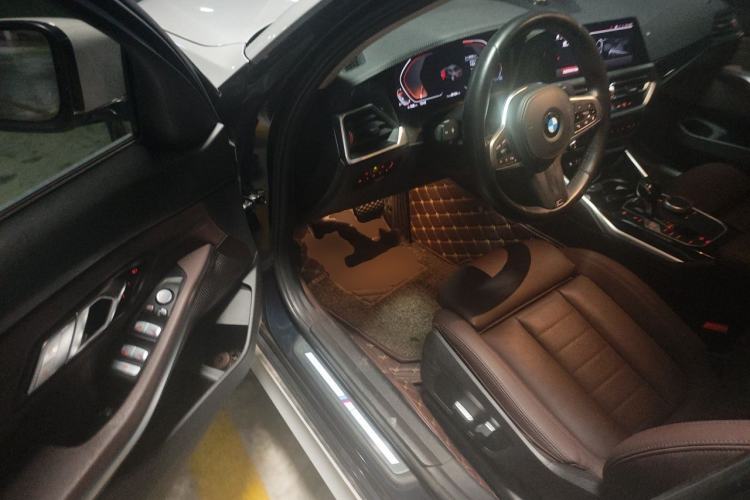 Used BMW 3 Series 2021 320Li M Sport Package Driver Seat