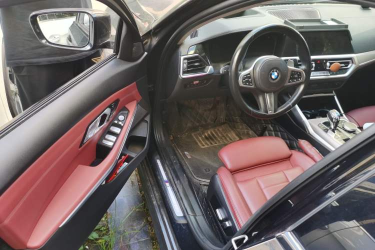 Used BMW 3 Series 2021 330Li xDrive M Sport Night Edition Driver Seat