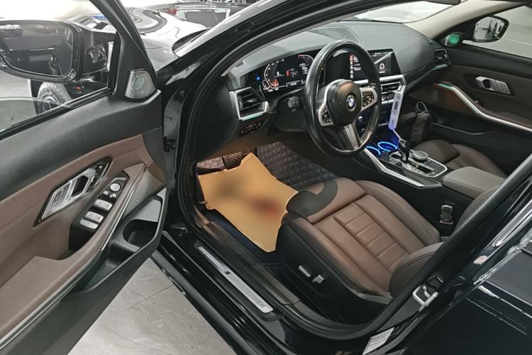 Used BMW 3 Series 2021 Second Facelift 325Li M Sport Package Driver Seat