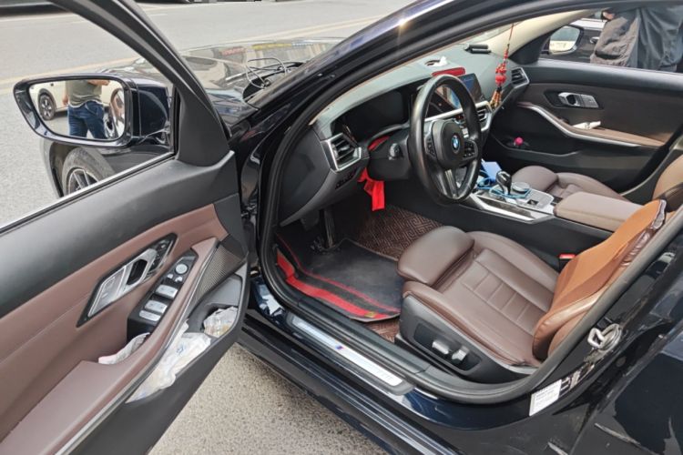 Used BMW 3 Series 2021 Second Facelift 325Li M Sport Package Driver Seat