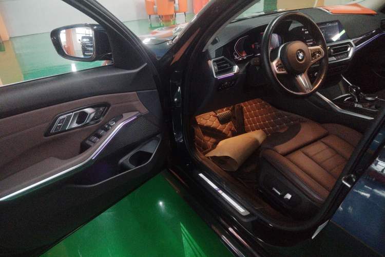 Used BMW 3 Series 2021 Restyled 325Li M Sport Package Driver Seat