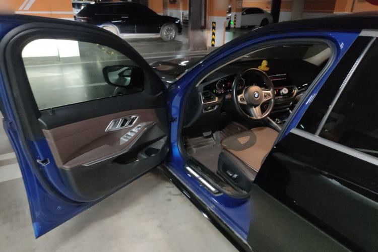 Used BMW 3 Series 2021 Facelifted 320Li M Sport Package Driver Seat