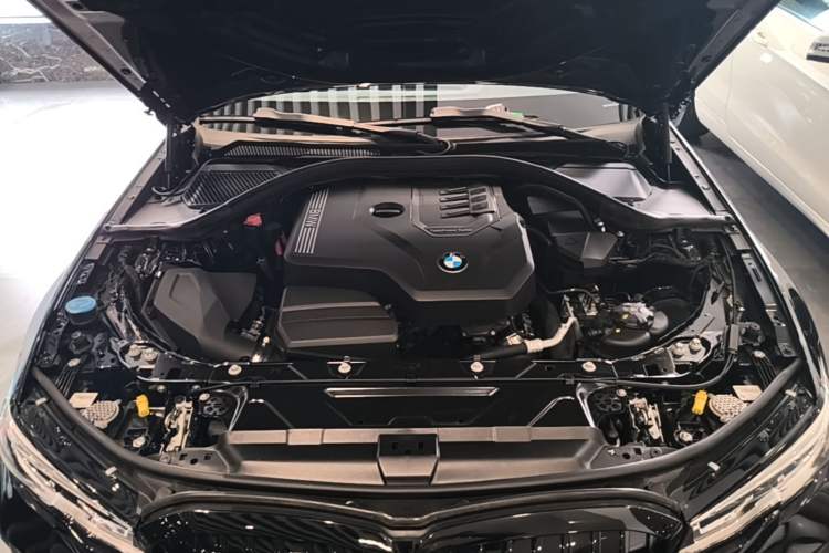 Used BMW 3 Series 2021 Restyled 325Li xDrive M Sport Package Engine Bay
