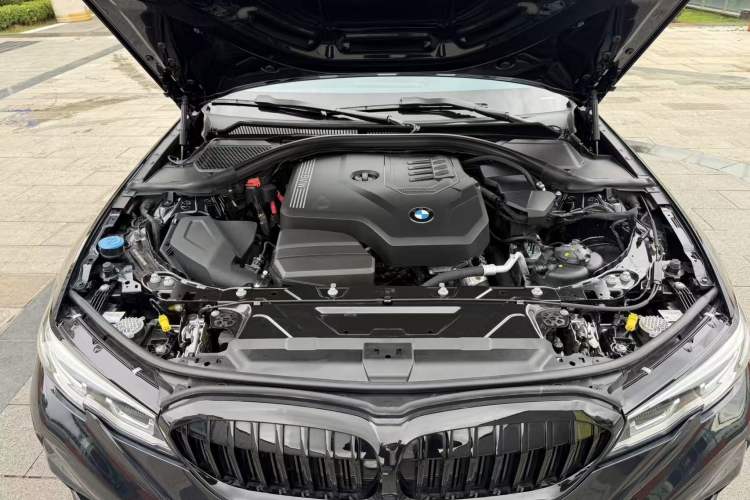 Used BMW 3 Series 2021 Restyled 325Li M Sport Package Engine Bay