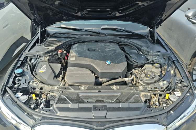 Used BMW 3 Series 2021 320Li M Sport Package Engine Bay