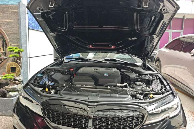 Used BMW 3 Series 2021 Restyled 325Li M Sport Package Engine Bay