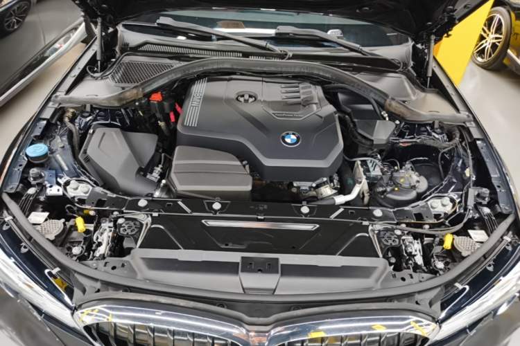 Used BMW 3 Series 2021 Restyled 325Li M Sport Package Engine Bay