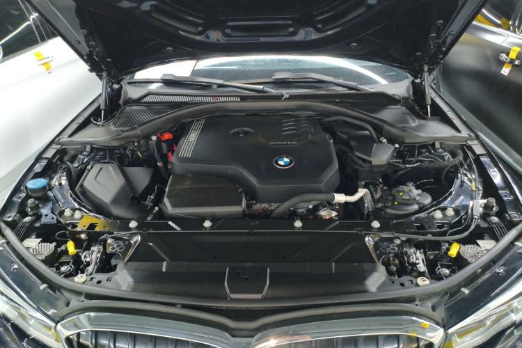Used BMW 3 Series 2021 Second Facelift 320Li M Sport Package Engine Bay