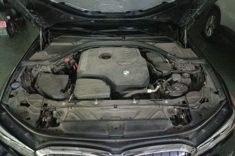 Used BMW 3 Series 2021 325Li M Sport Package Engine Bay