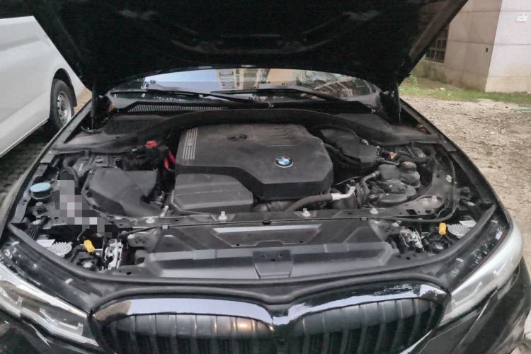 Used BMW 3 Series 2021 330i M Sport Night Edition Engine Bay
