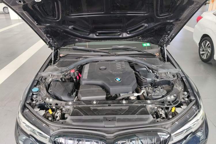 Used BMW 3 Series 2021 Facelifted 320Li M Sport Package Engine Bay