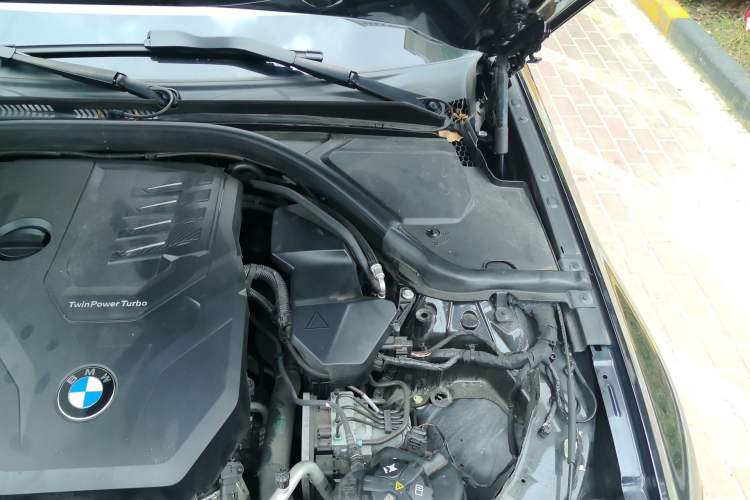 Used BMW 3 Series 2021 Restyled 325Li M Sport Package Engine Bay Left