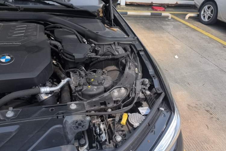 Used BMW 3 Series 2021 Second Facelift 325Li M Sport Package Engine Bay Left
