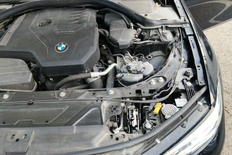 Used BMW 3 Series 2021 Restyled 325i M Sport Night Edition Package Engine Bay Left