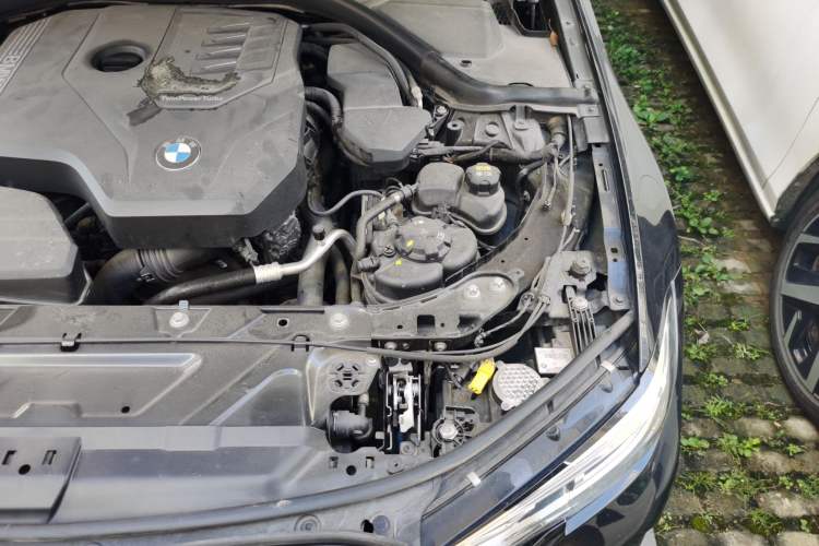 Used BMW 3 Series 2021 330Li xDrive M Sport Night Edition Engine Bay Left