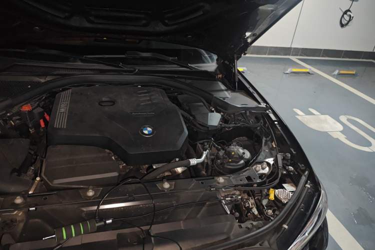 Used BMW 3 Series 2021 Second Facelift 325i M Sport Night Edition Package Engine Bay Left