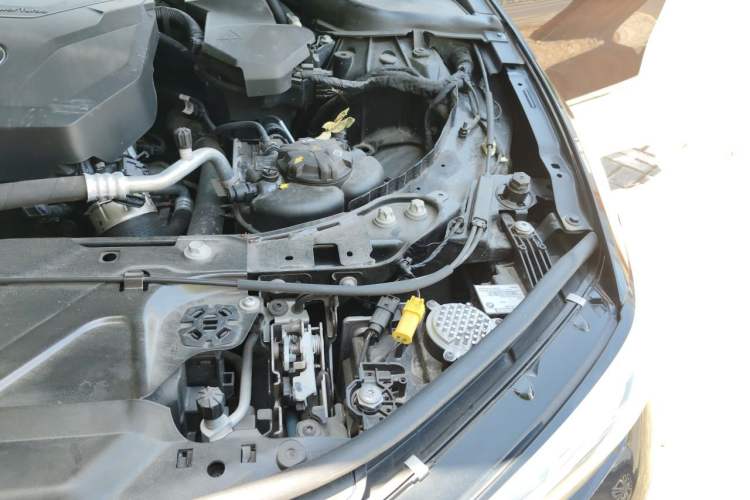 Used BMW 3 Series 2021 Facelifted 325Li M Sport Night Edition Package Engine Bay Left