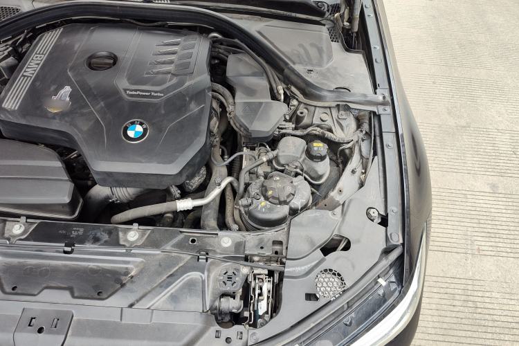 Used BMW 3 Series 2021 325i M Sport Night Edition package Engine Bay Left