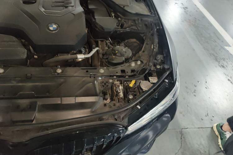 Used BMW 3 Series 2021 Second Facelift 325i M Sport Night Edition Package Engine Bay Left