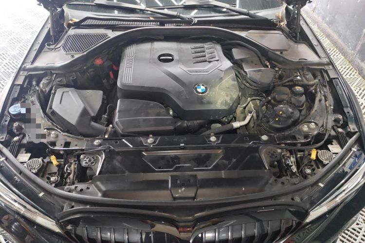 Used BMW 3 Series 2021 325i M Sport Night Edition package Engine Bay
