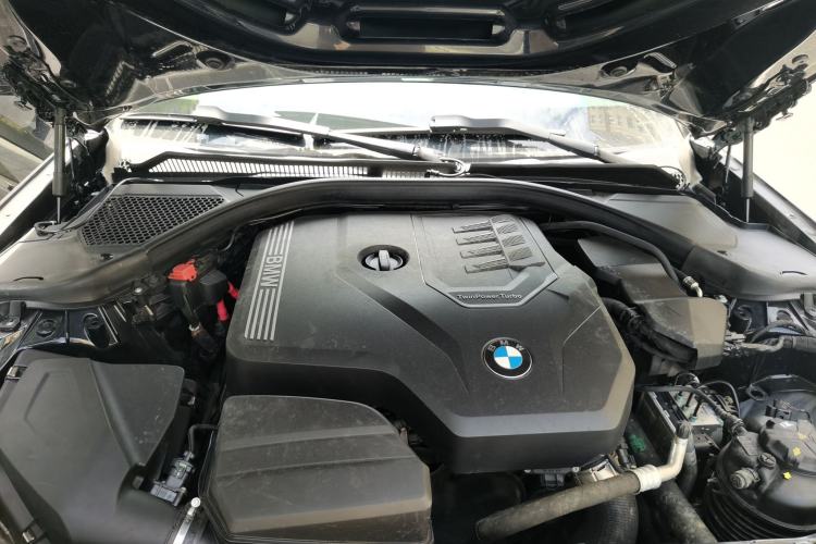 Used BMW 3 Series 2021 Second Facelift 320i Sport Package Engine Bay