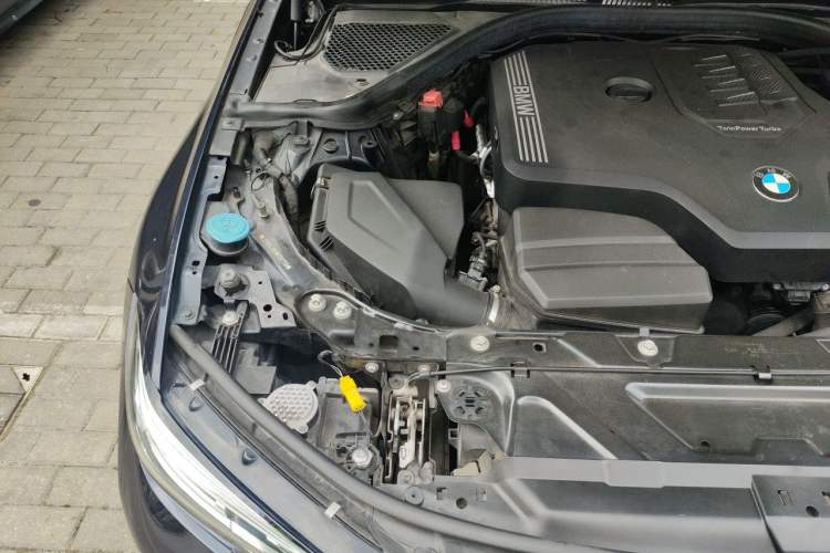 Used BMW 3 Series 2021 Restyled 325Li M Sport Package Engine Bay Right