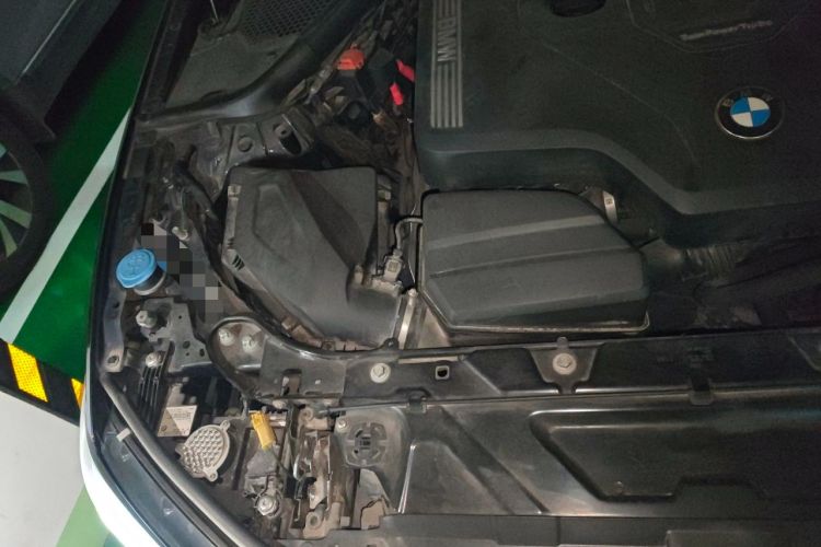 Used BMW 3 Series 2021 325i M Sport Night Edition package Engine Bay Right