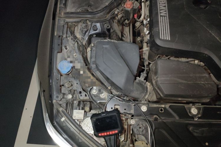 Used BMW 3 Series 2021 325Li M Sport Shadowline Package Engine Bay Right