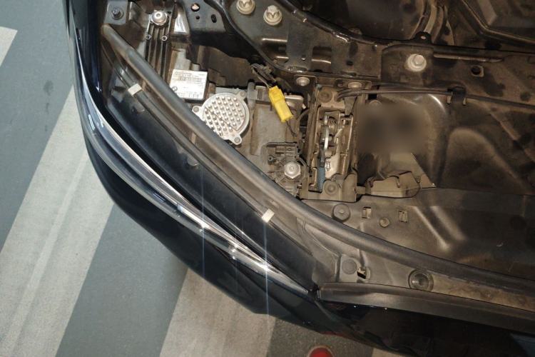 Used BMW 3 Series 2021 325i M Sport Night Edition package Engine Bay Right