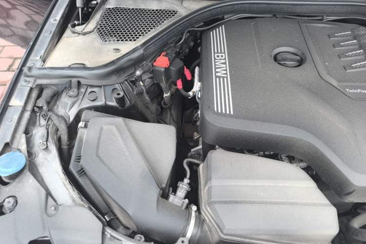 Used BMW 3 Series 2021 Second Facelift 325i M Sport Night Edition Package Engine Bay Right