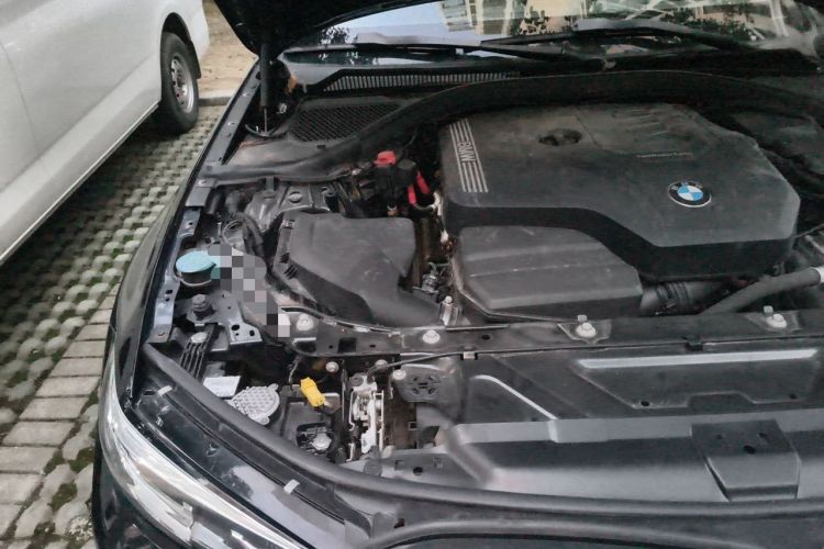 Used BMW 3 Series 2021 330i M Sport Night Edition Engine Bay Right