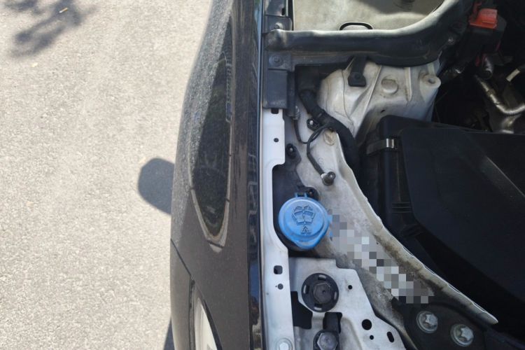 Used BMW 3 Series 2021 320Li M Sport Package Engine Bay Right