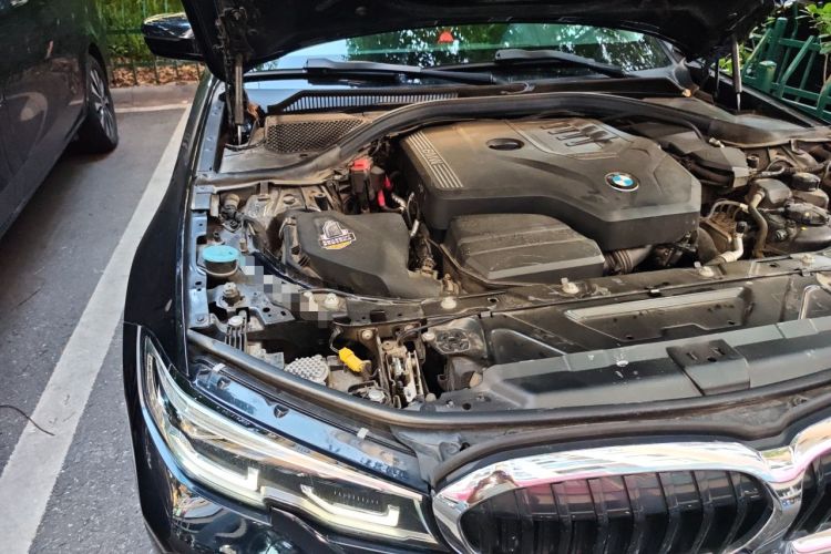 Used BMW 3 Series 2021 325Li M Sport Package Engine Bay Right