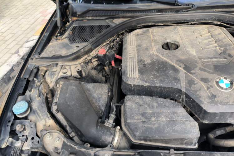 Used BMW 3 Series 2021 320Li M Sport Package Engine Bay Right