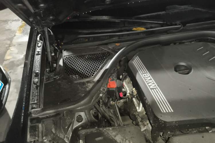 Used BMW 3 Series 2021 Second Facelift 320Li M Sport Package Engine Bay Right