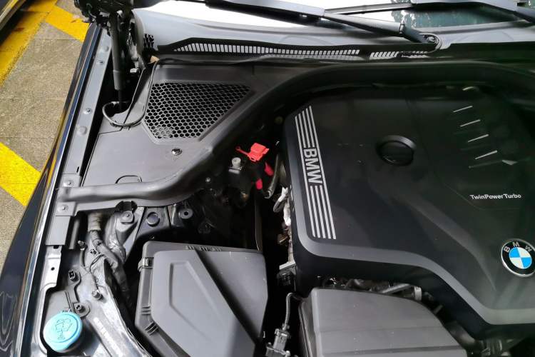 Used BMW 3 Series 2021 320Li M Sport Package Engine Bay Right