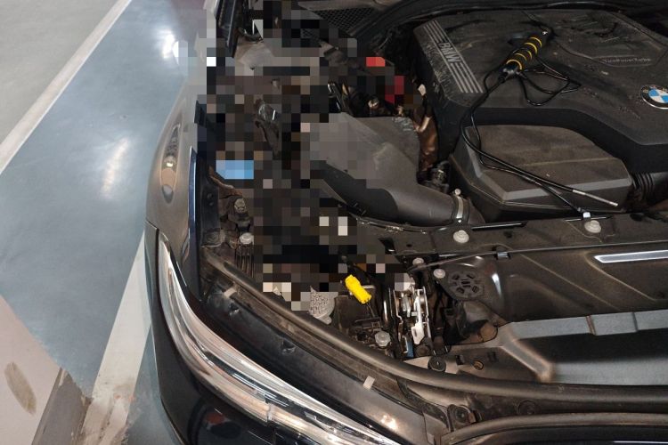 Used BMW 3 Series 2021 325Li M Sport Package Engine Bay Right