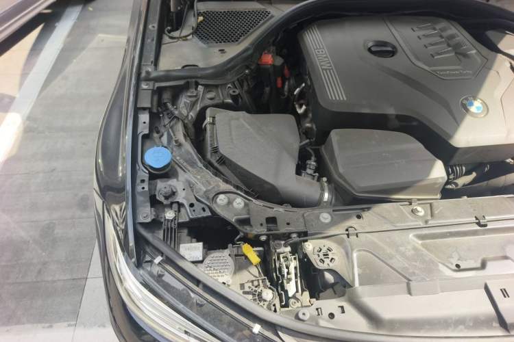 Used BMW 3 Series 2021 320Li M Sport Package Engine Bay Right