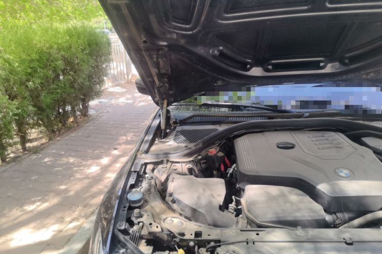 Used BMW 3 Series 2021 325i M Sport Night Edition package Engine Bay Right