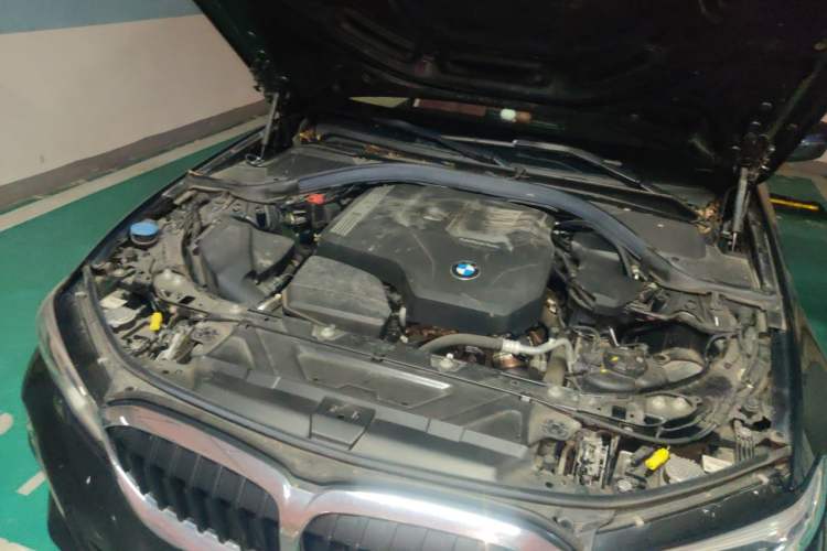 Used BMW 3 Series 2021 Restyled 325Li M Sport Package Engine Bay