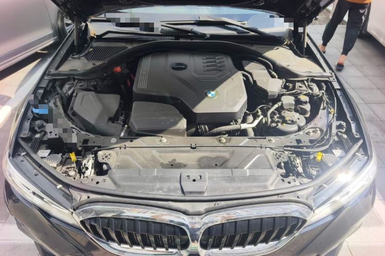 Used BMW 3 Series 2021 320Li M Sport Package Engine Bay